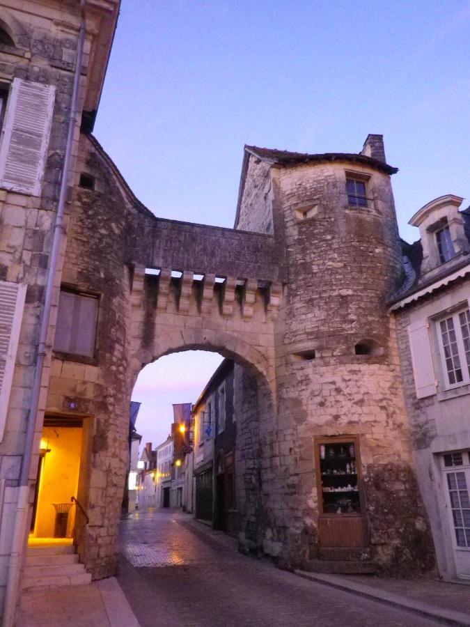 Studio Bourbon Leilighet La Roche-Posay Eksteriør bilde